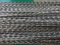 Tube en acier torsadé